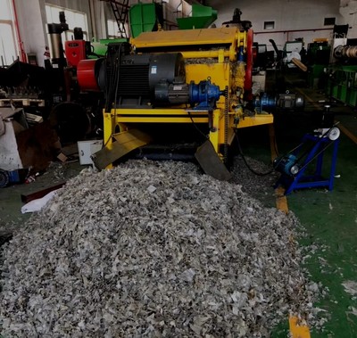 張家港聯(lián)達(dá)機(jī)械 讓“再生塑料生產(chǎn)線”遍布全球，震譽(yù)世界